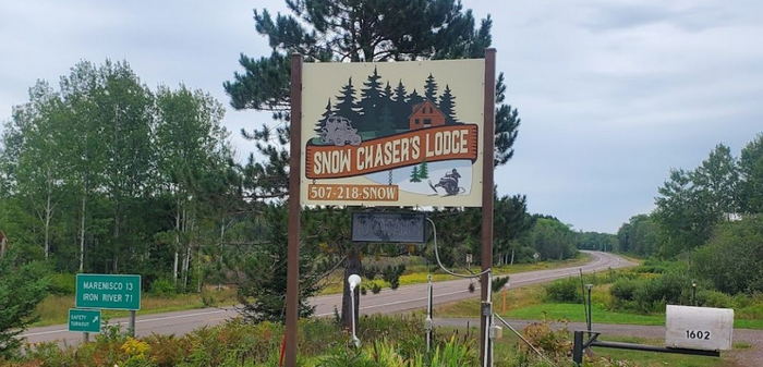 Snow Chasers Inn (Regal Country Inn) - From Web Listing (newer photo)